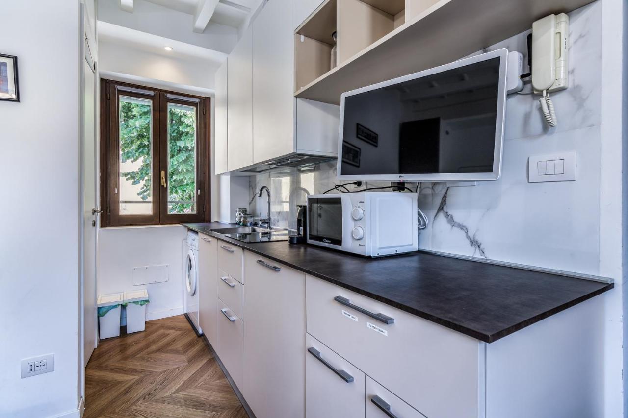 Morimondo Studio Apartment Milano Exteriör bild