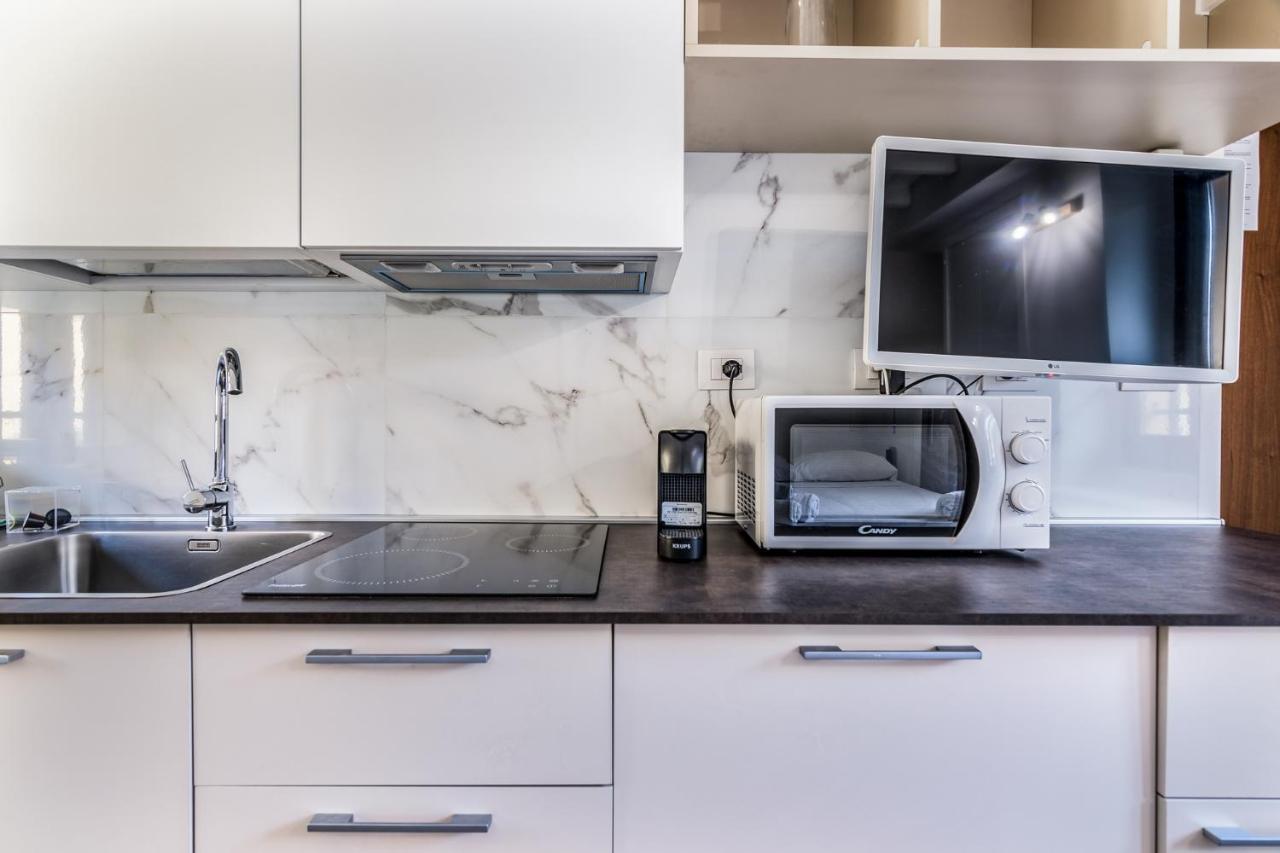 Morimondo Studio Apartment Milano Exteriör bild