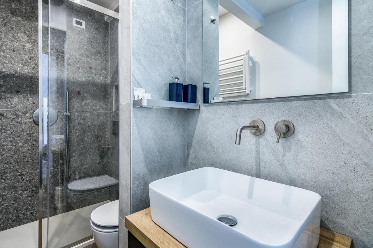 Morimondo Studio Apartment Milano Exteriör bild